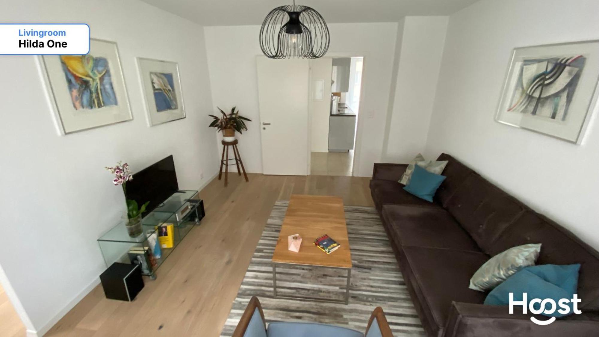 H1 With 4,5 Room, Bathroom, Kitchen, Central, Quiet & Modern With Office Zürich Kültér fotó
