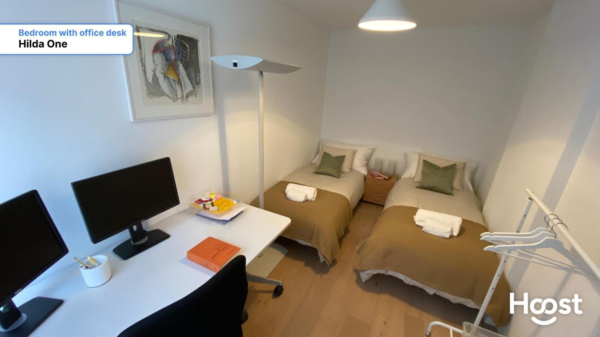 H1 With 4,5 Room, Bathroom, Kitchen, Central, Quiet & Modern With Office Zürich Kültér fotó